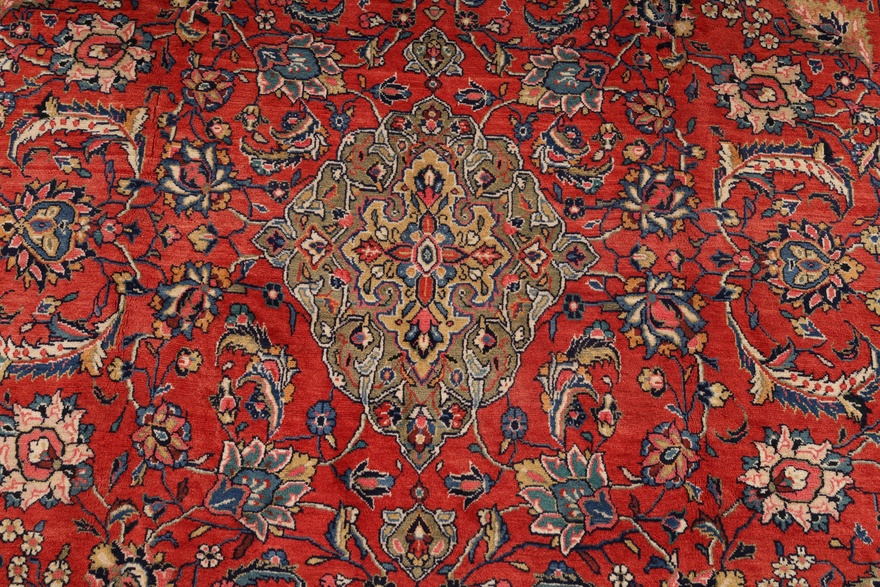 Sarouk Carpet  320x225