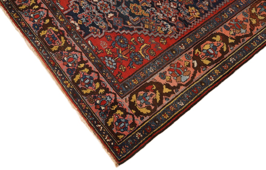 Antique Bakhtiar  Carpet  200x130