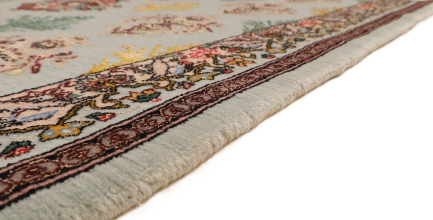 Isfahan Carpet 224x78