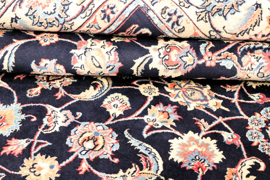 Sarough Carpet 252x198