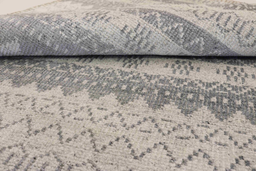 MODERN-IKAT Carpet 237x165