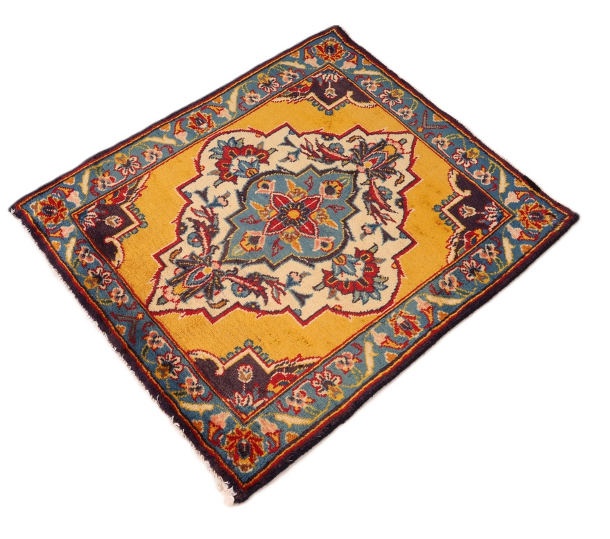 Kashan Carpet 71x62