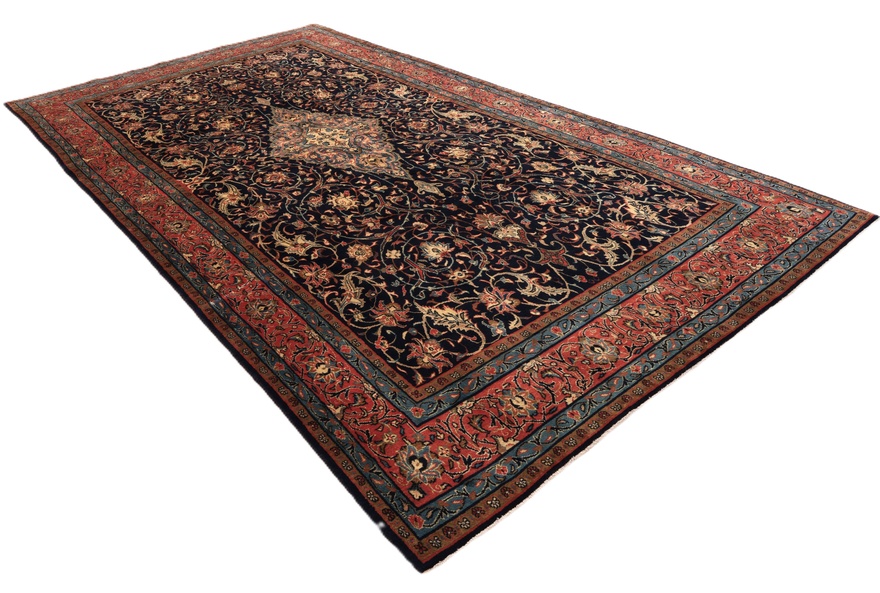 Sarouk Carpet  382x210