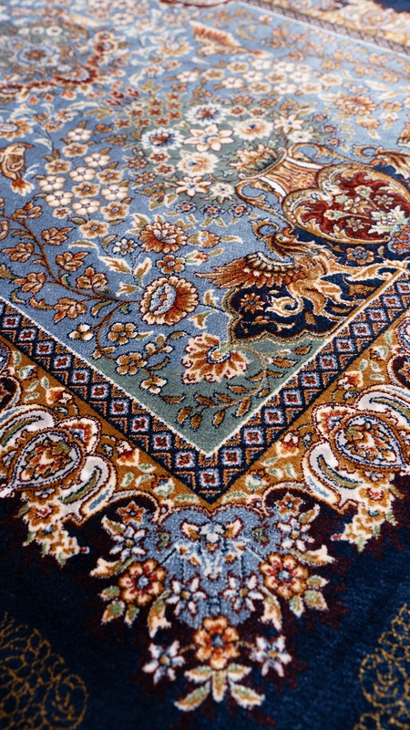 Qom  Dahlia Carpet 90x60