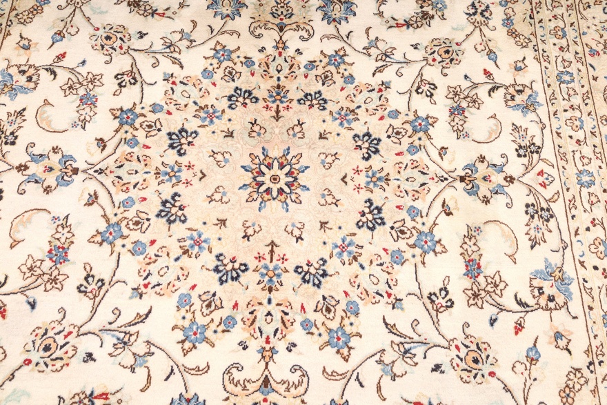 Kashan Carpet  350x250