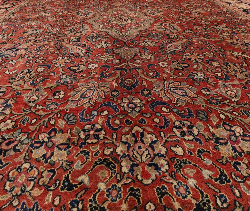 Ankique Sarouk Carpet  428x319