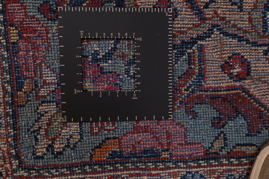Ankique Sarouk Carpet  428x319