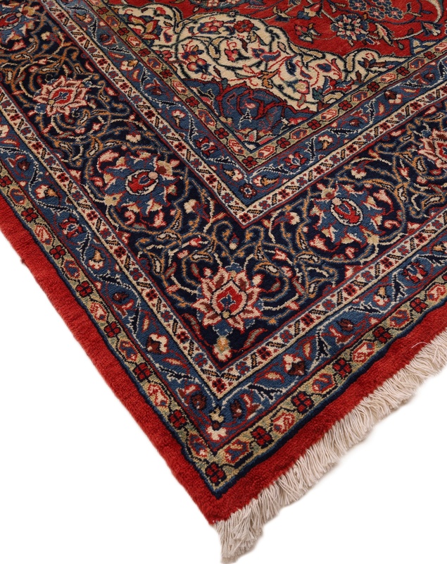 Sarouk Carpet  320x225