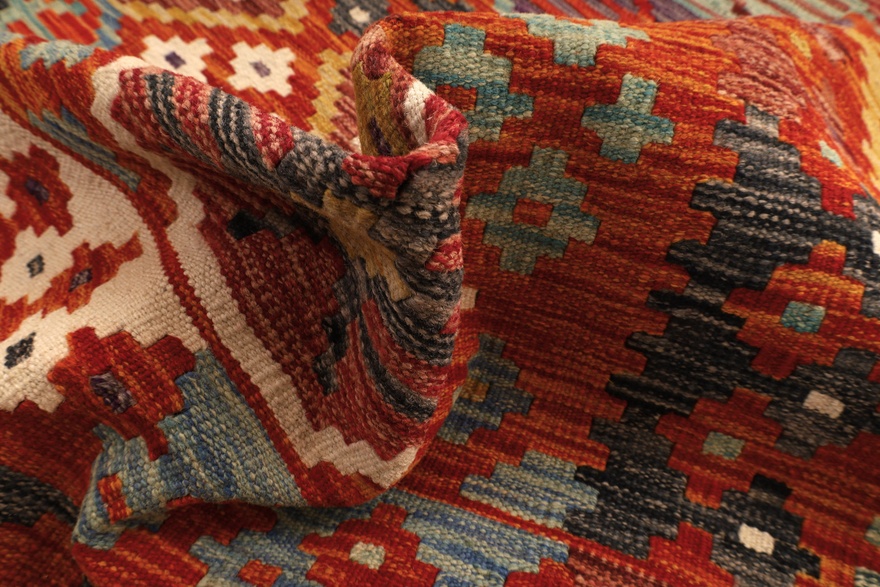 Kilim Carpet 304x202