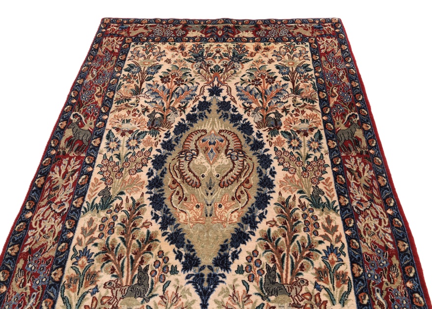 Isfehan Carpet 158x109