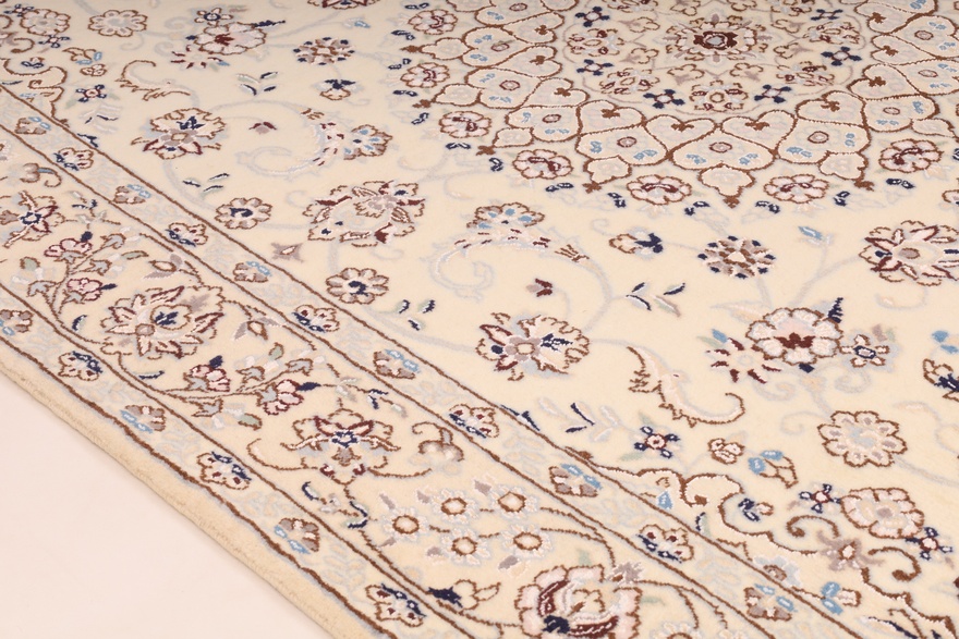 Nain 6 La  Carpet  250x163