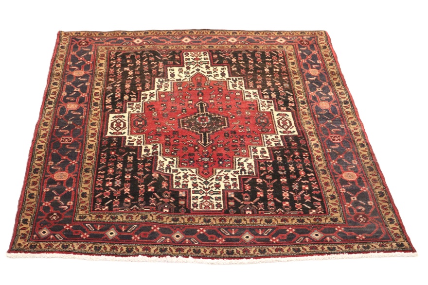 Senneh Carpet 169x124