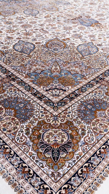 Qom  Dahlia Carpet 300x200