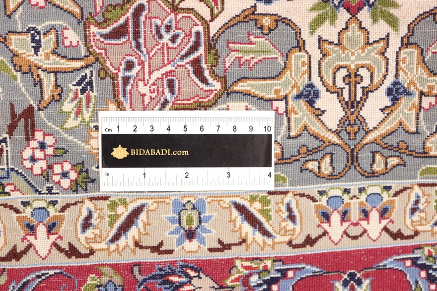 Isfahan Carpet 164x109