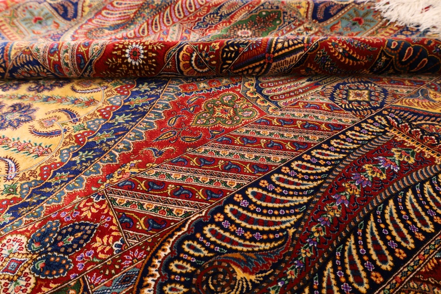 Qom Silk HosseinKashizadeh Carpet  205x140