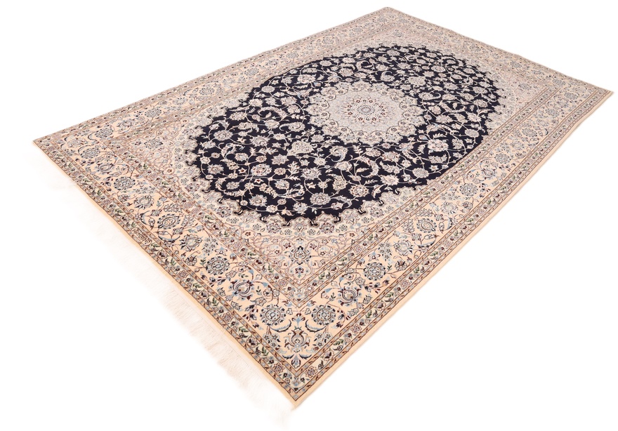 Nain 6 La Carpet 265x176