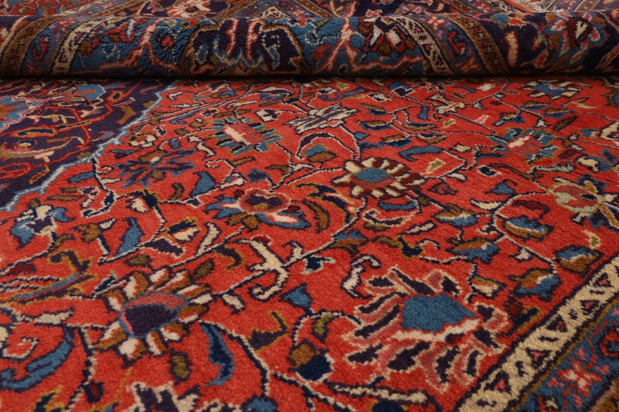 Sarouk Carpet  305x198