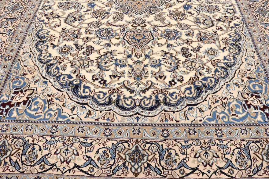 Nain 9 La carpet 299x209