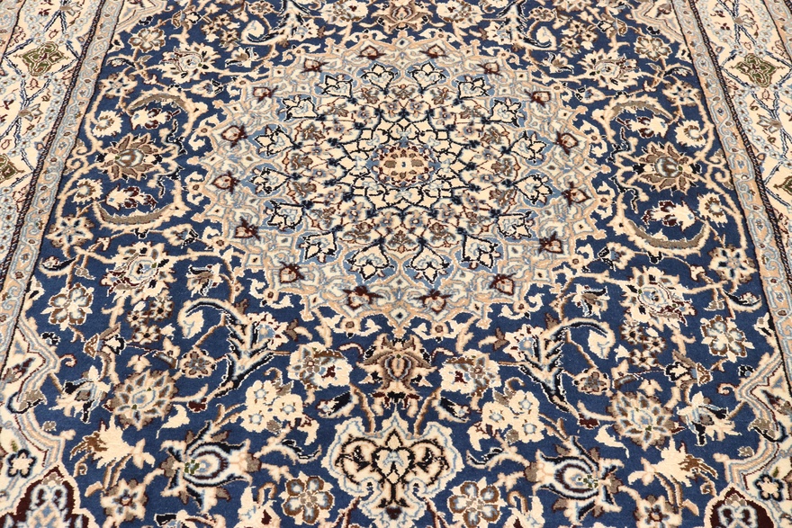 Nain 9lA Carpet  258x160