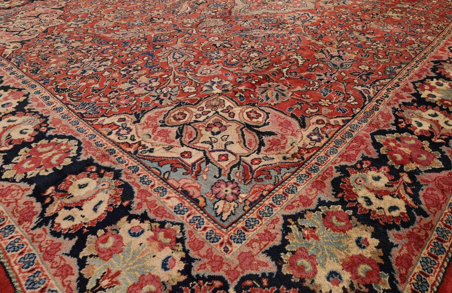Ankique Sarouk Carpet  428x319