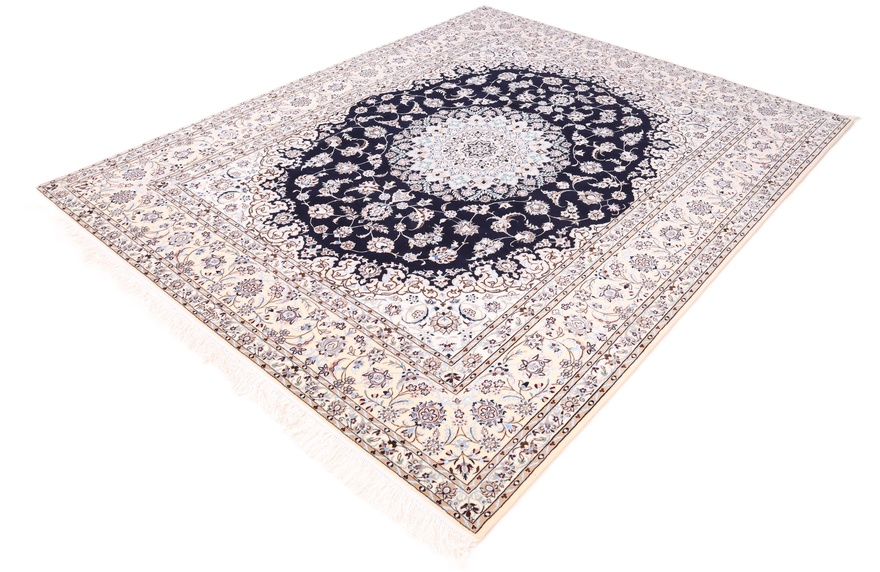 Nain 6 La Carpet 254x210