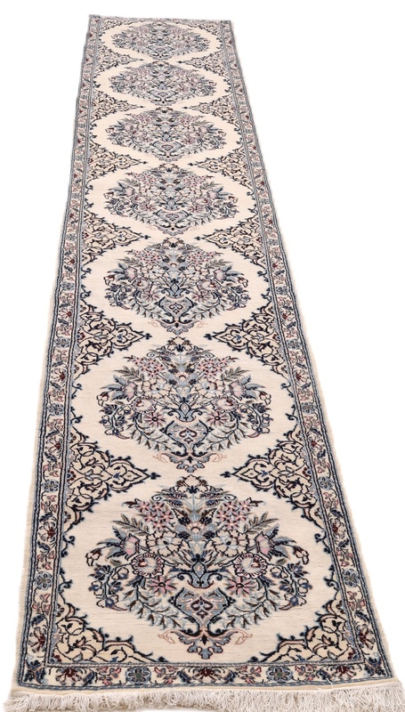 Nain 9La Carpet  395x72