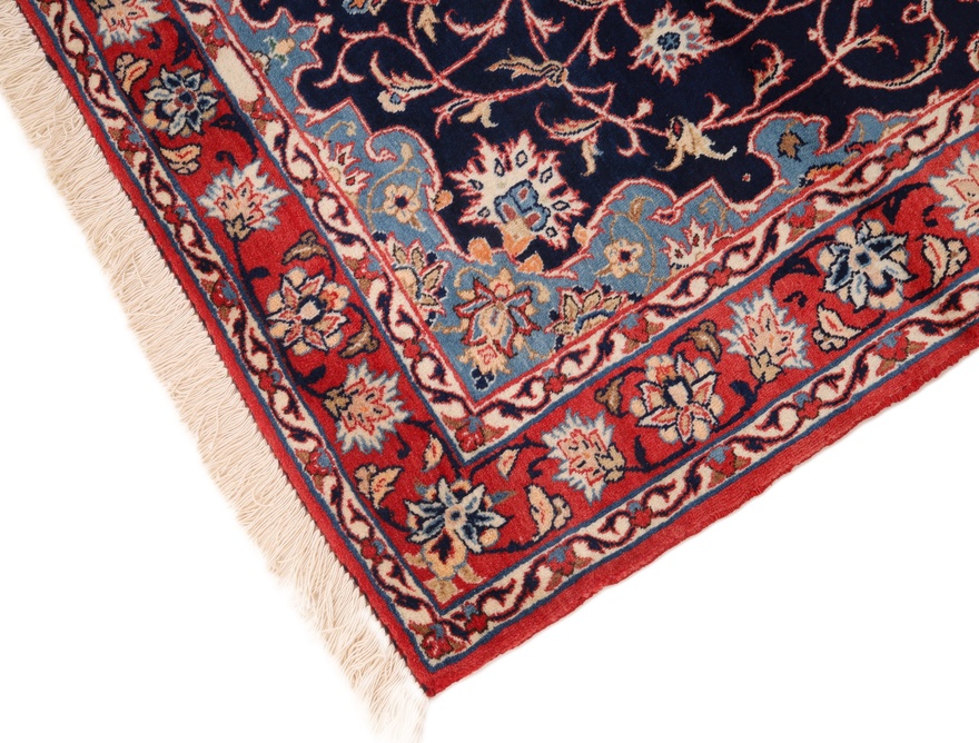 ISFEHAN Carpet 163x105