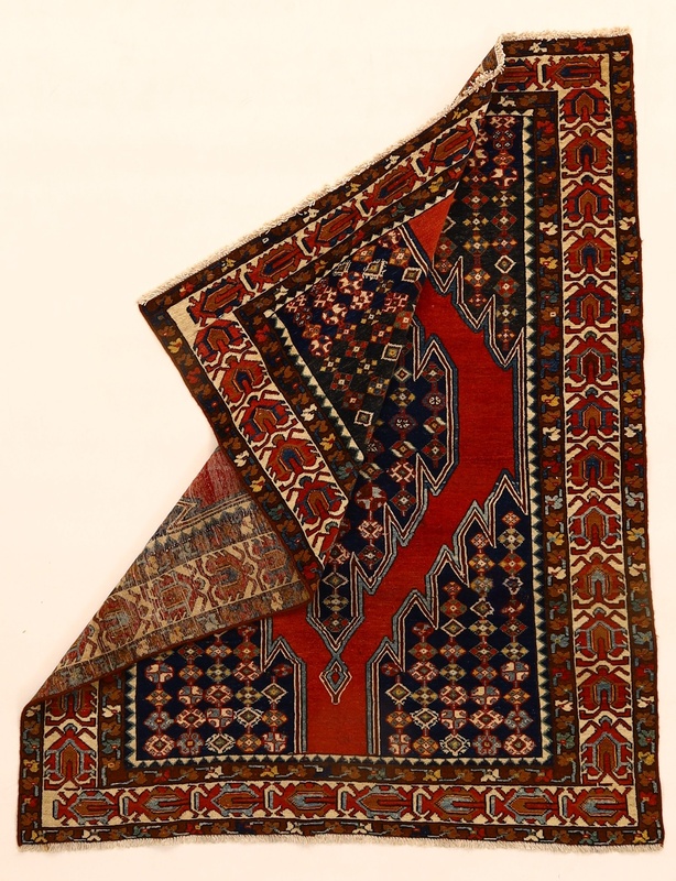 Mazlaegan AntiqueCarpet  168x138