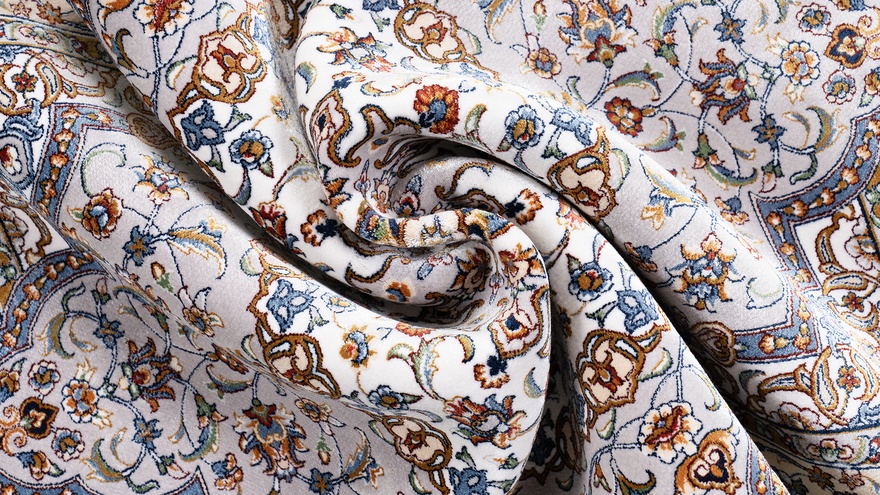 Qom  Dahlia Carpet 90x60
