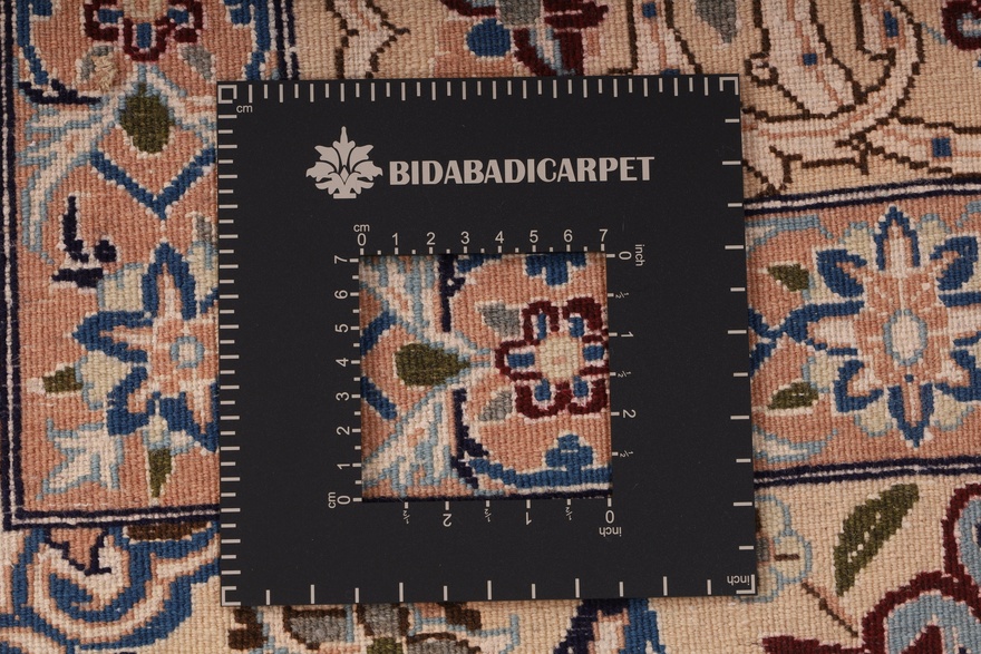 Nain9La Carpet  365x248