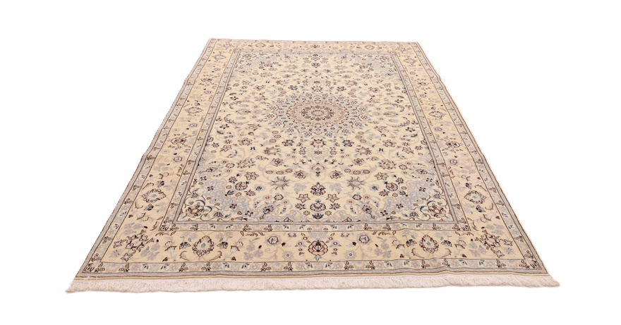 Nain 9 La Carpet  303x207