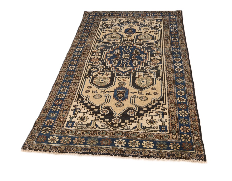 Zanjan Antique Carpet 205x127