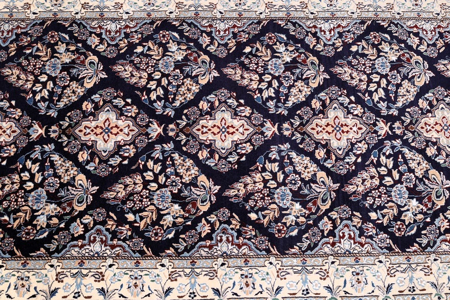 Nain 6La Carpet  225x99
