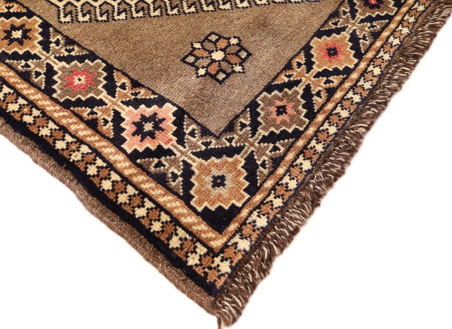 Schiraz Carpet 307x88