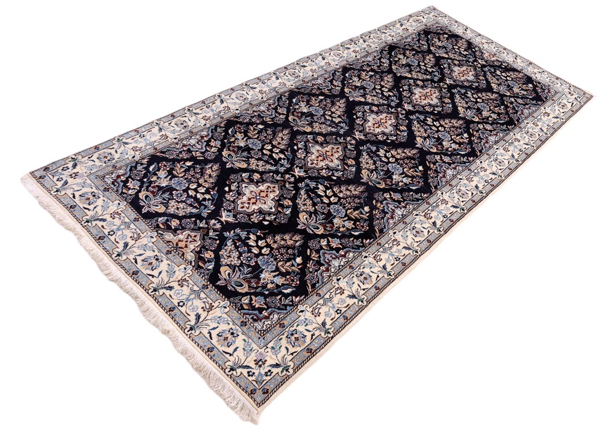 Nain 6La Carpet  225x99