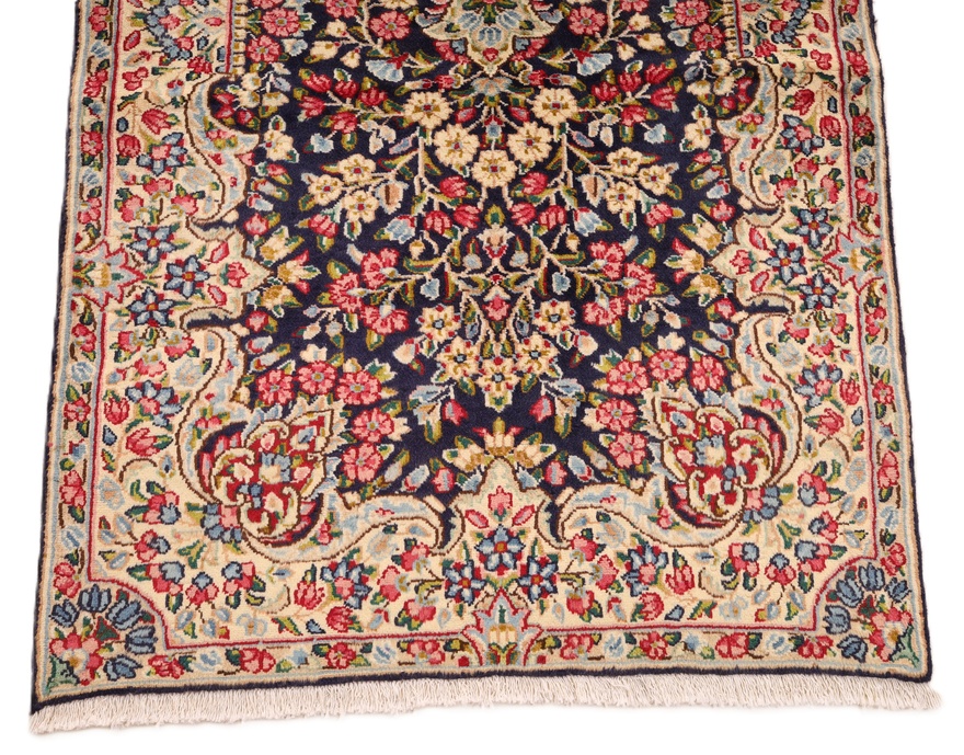 Kerman carpet 376x97