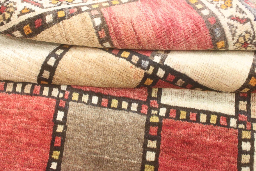Ghashghai Carpet 184x110
