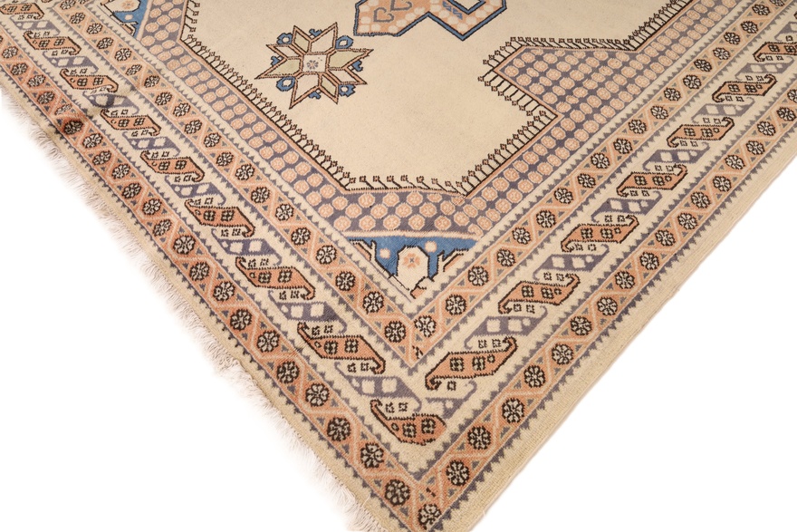 Ardebil Carpet 269x169