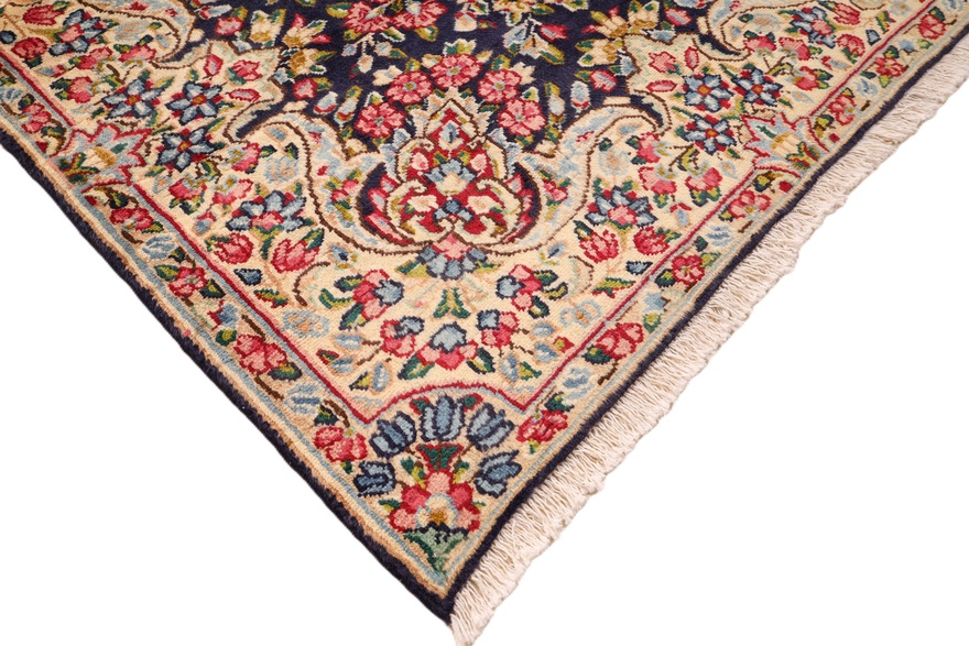 Kerman carpet 376x97