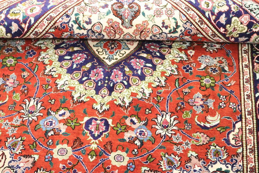 Ghom Silk Carpet 147x100