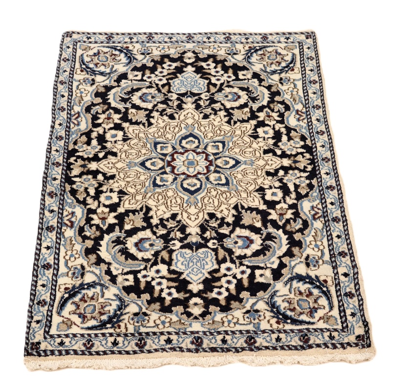 Nain Carpet 139x89