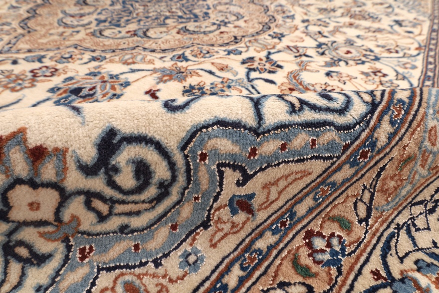 NAIN 9La Carpet  305x200