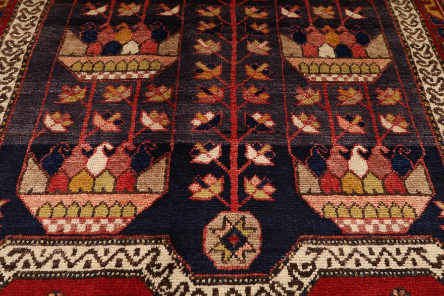 Antique Save Carpet 220x131