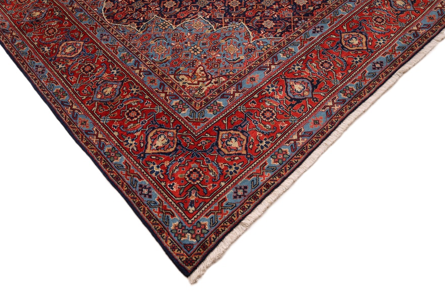 Sarouk Carpet  357x248