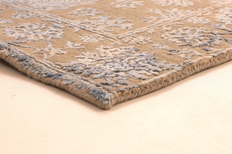 Modern Lotus Carpet 141x72