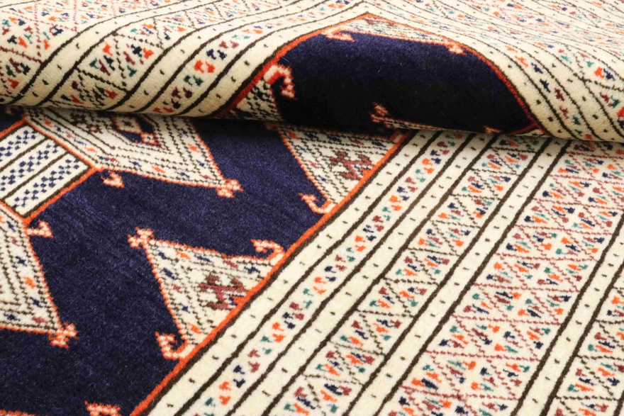 Turkaman Carpet  120x90